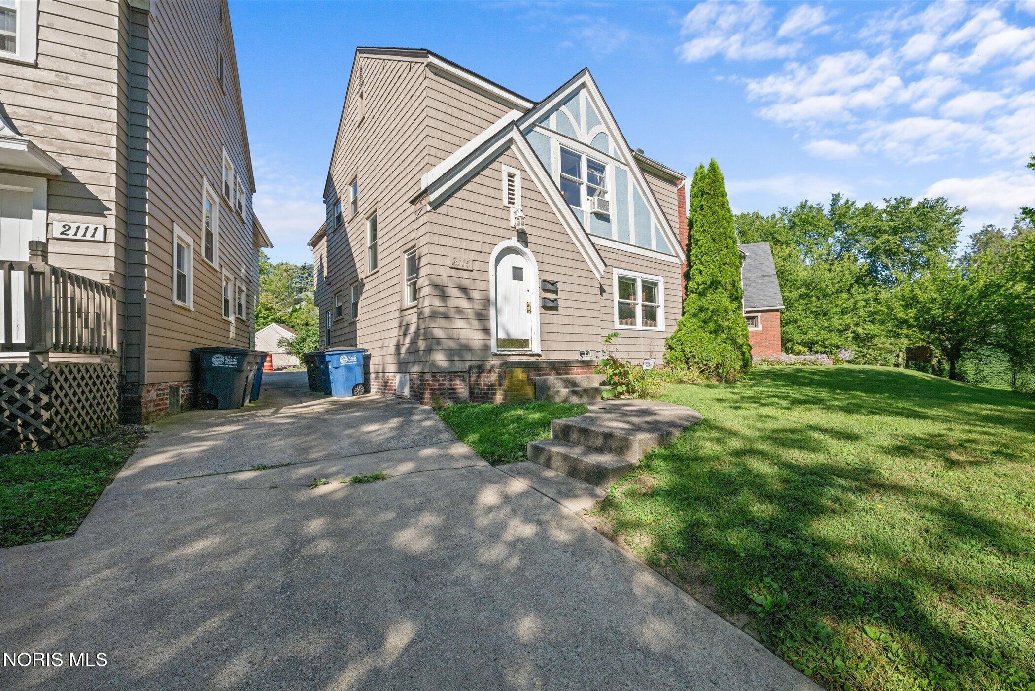 2115 Kensington Road Toledo, OH 43607 - Photo 3 of 35 Gallery Image 3