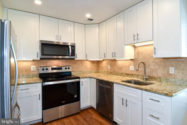 $2,800 | 1809 Westwind Way, Unit 56, McLean, VA 22102