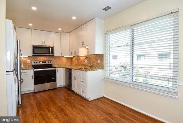 $2,800 | 1809 Westwind Way, Unit 56, McLean, VA 22102