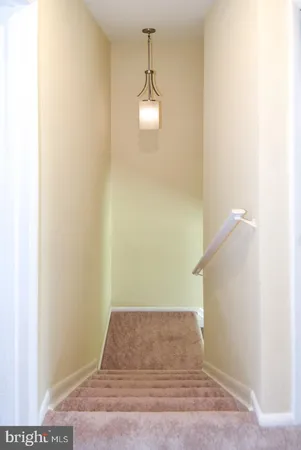 $2,800 | 1809 Westwind Way, Unit 56, McLean, VA 22102