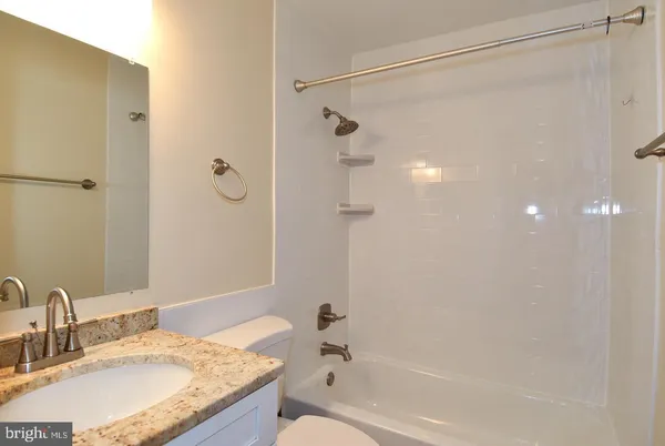 $2,800 | 1809 Westwind Way, Unit 56, McLean, VA 22102