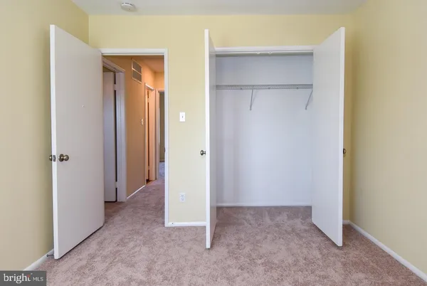 $2,800 | 1809 Westwind Way, Unit 56, McLean, VA 22102