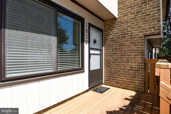 $2,800 | 1809 Westwind Way, Unit 56, McLean, VA 22102