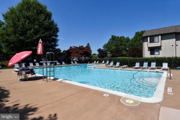 $2,800 | 1809 Westwind Way, Unit 56, McLean, VA 22102