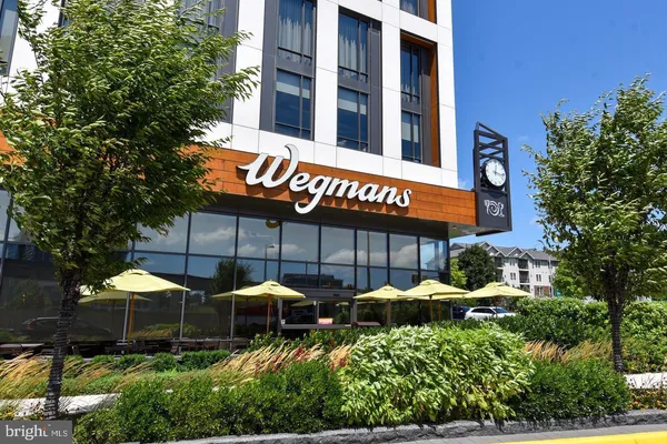 $2,800 | 1809 Westwind Way, Unit 56, McLean, VA 22102