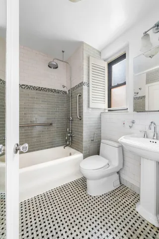 $700,000 | 760 West End Avenue, Unit 3B | Upper West Side