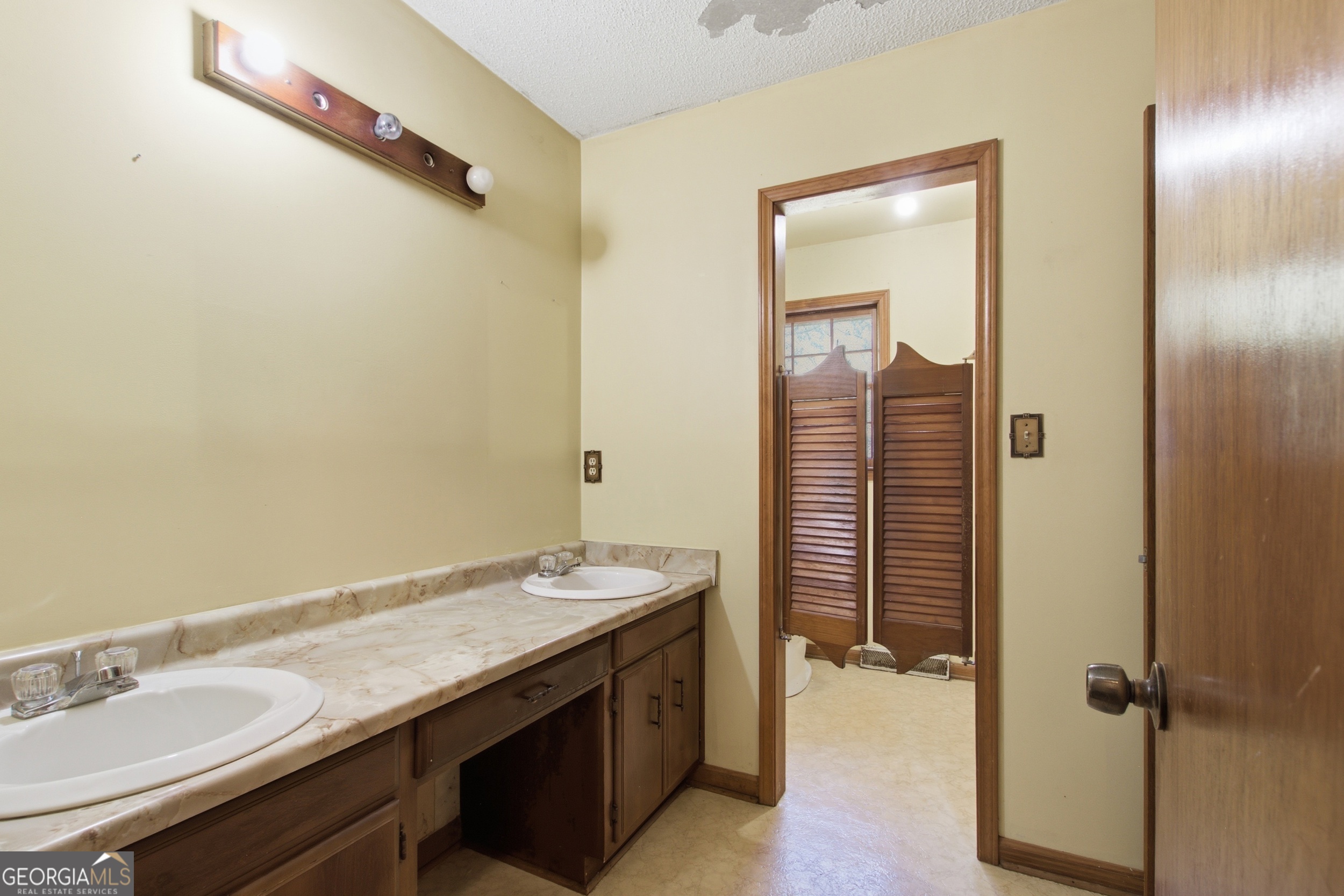 173 Cedar Lane Toccoa, GA 30577 - Photo 14 of 49