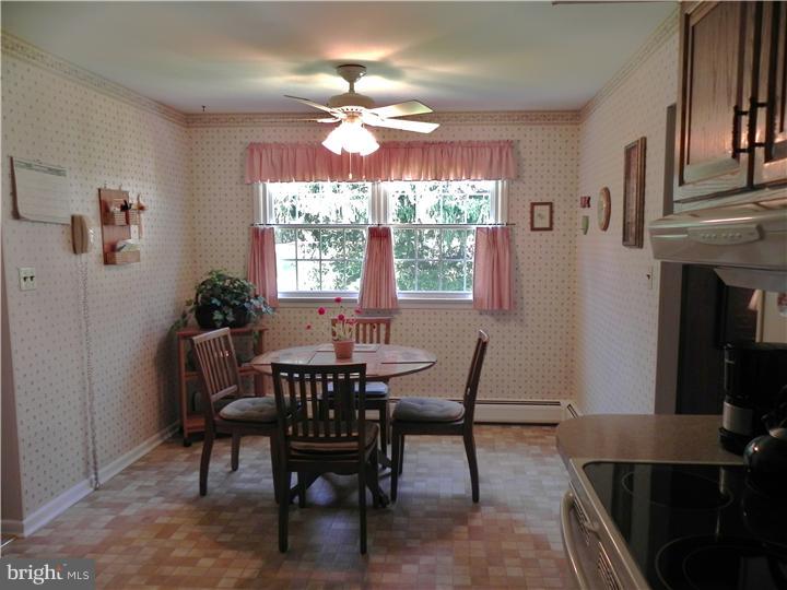 593 Kings Road Yardley, PA 19067 - Photo 6 of 17 Gallery Image 6