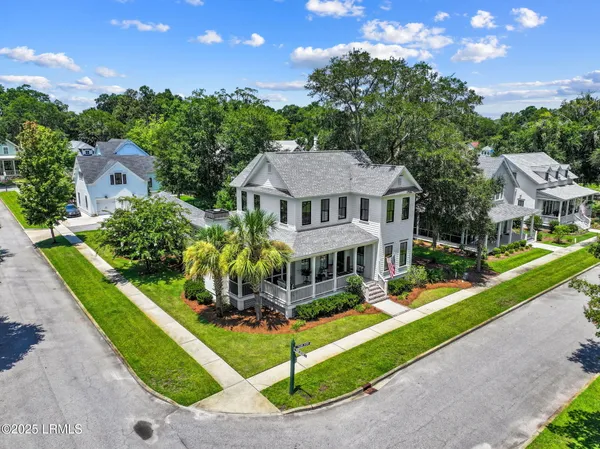 $899,000 | 1 Park Row, Beaufort, SC 29907