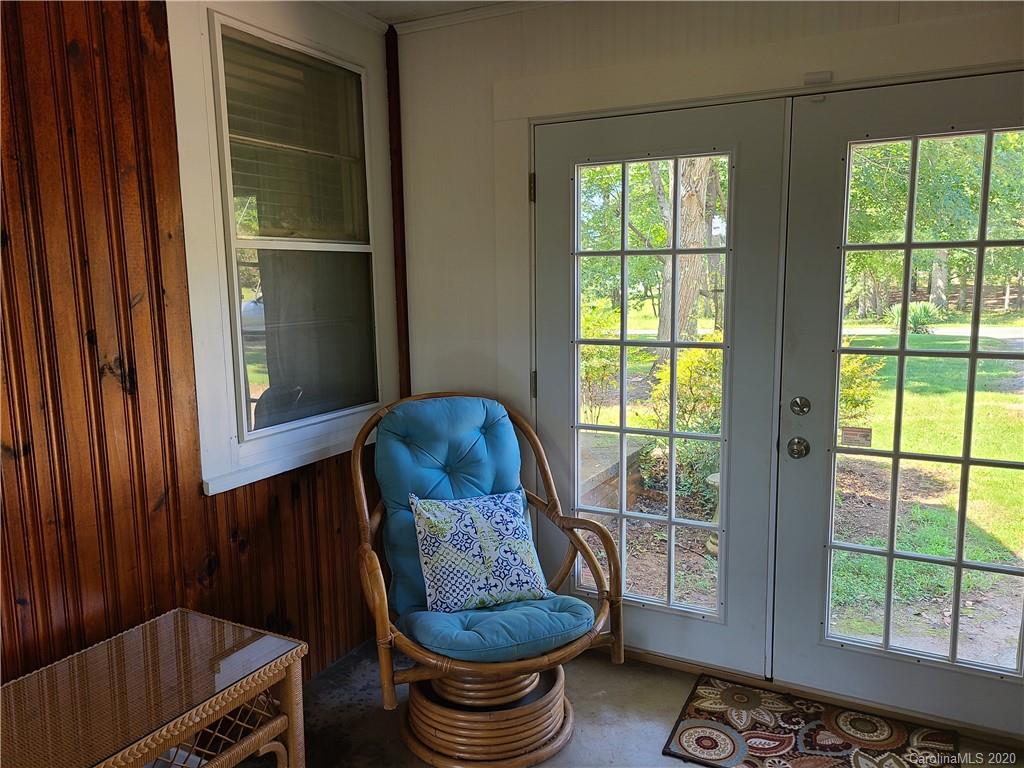 1704 Rhyne Road Dallas, NC 28034 - Photo 12 of 33 Gallery Image 12