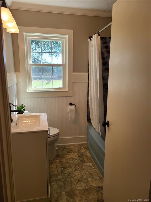 1704 Rhyne Road Dallas, NC 28034 - Photo 22 of 33 Gallery Image 22