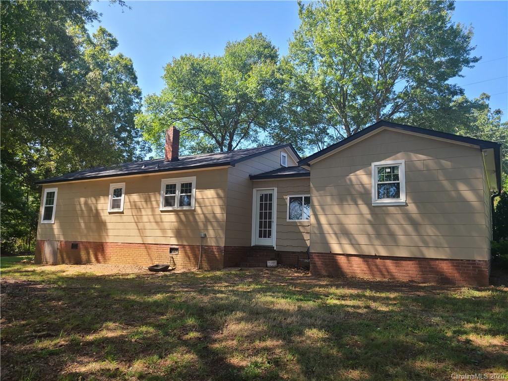1704 Rhyne Road Dallas, NC 28034 - Photo 5 of 33 Gallery Image 5