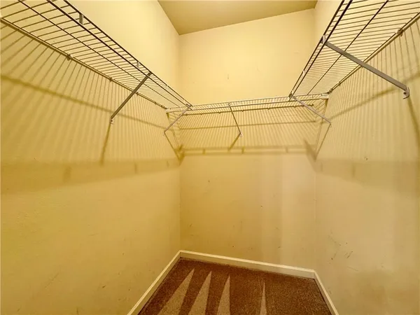 $2,100 | 5578 Arialo Drive, Baton Rouge, LA 70820