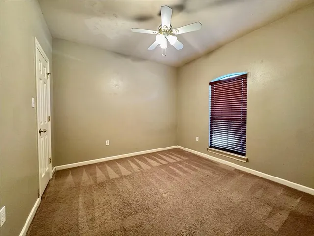 $1,900 | 5578 Arialo Drive, Baton Rouge, LA 70820