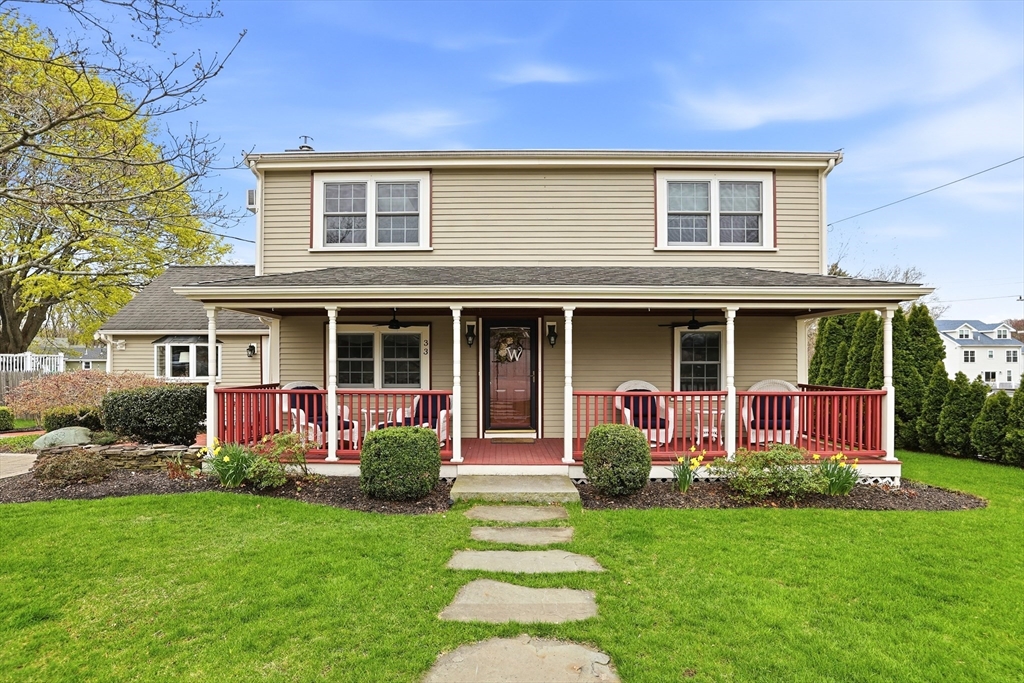 33 Julia Road Weymouth, MA 02191 - Photo 2 of 41