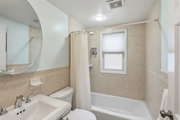 $799,900 | 33 Julia Road, Weymouth, MA 02191