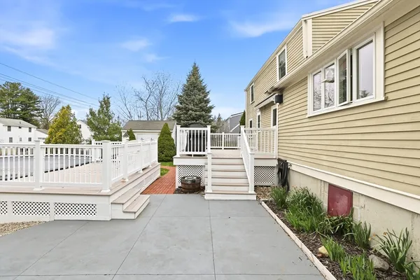$799,900 | 33 Julia Road, Weymouth, MA 02191