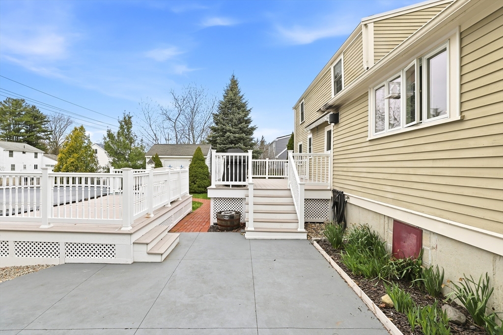 33 Julia Road Weymouth, MA 02191 - Photo 28 of 41