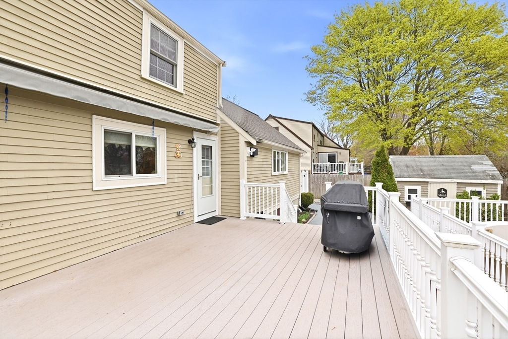 33 Julia Road Weymouth, MA 02191 - Photo 29 of 41