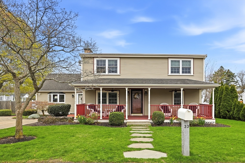 33 Julia Road Weymouth, MA 02191 - Photo 4 of 41