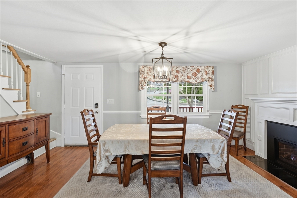 33 Julia Road Weymouth, MA 02191 - Photo 10 of 41