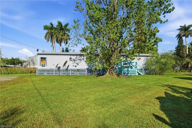 $144,000 | 223 Gladys Court, Naples, FL 34114