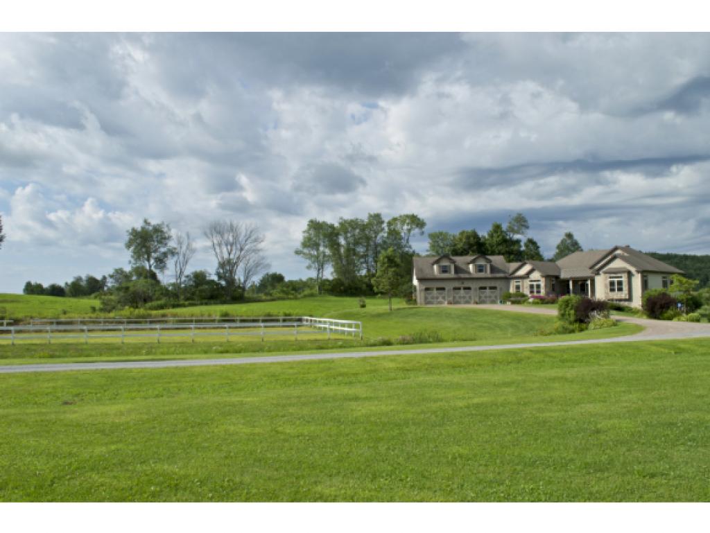 80 Woodward Road Fairfax, VT 05454 - Photo 4 of 36
