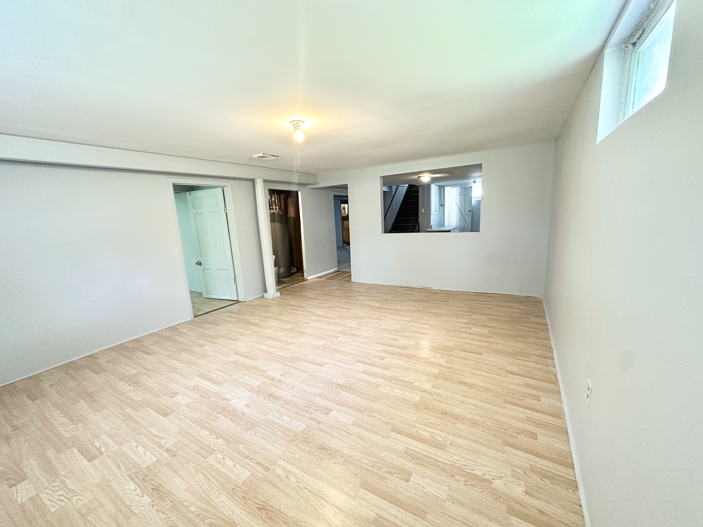 301 Illinois Avenue Elgin, IL 60120 - Photo 10 of 14 a view of an empty room