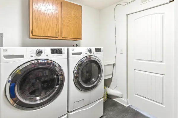 $324,900 | 16426 South Dan O'Connell Drive, Plainfield, IL 60586