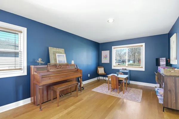 $324,900 | 16426 South Dan O'Connell Drive, Plainfield, IL 60586