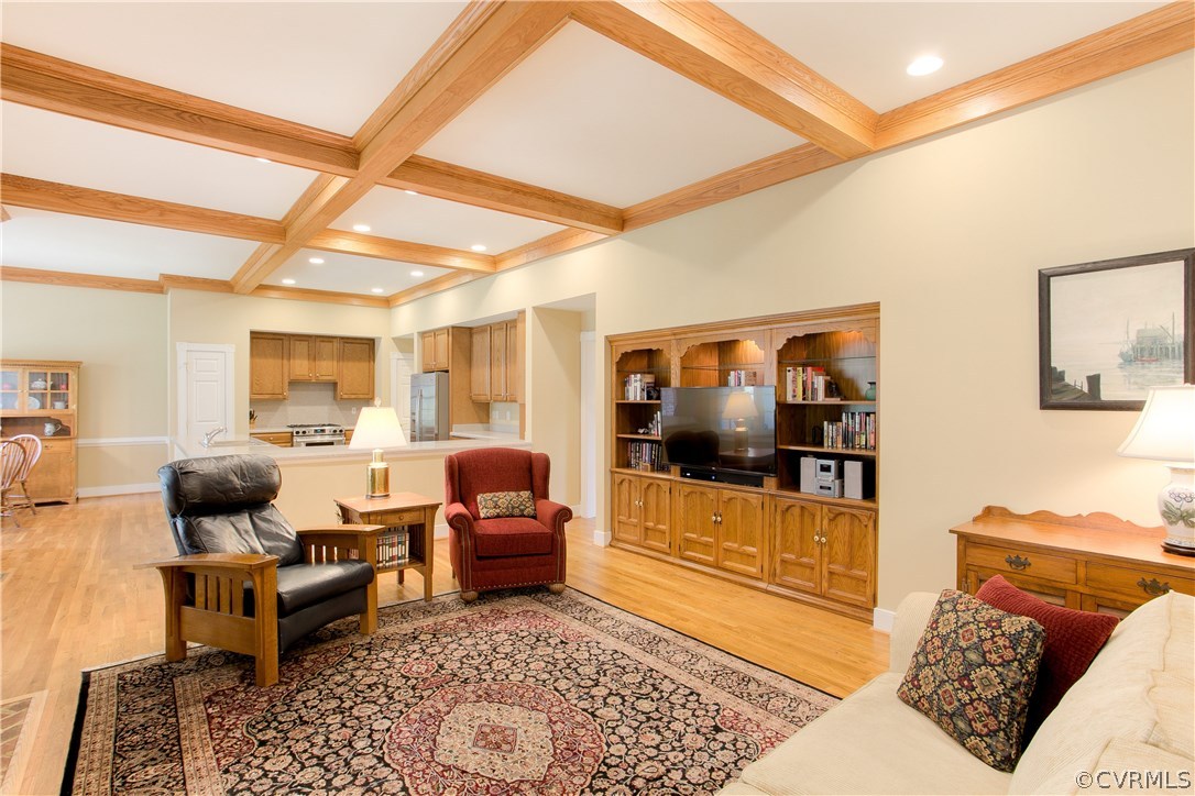 902 Hermitage Road Manakin-Sabot, VA 23103 - Photo 11 of 44 Family Room has built in cabinets