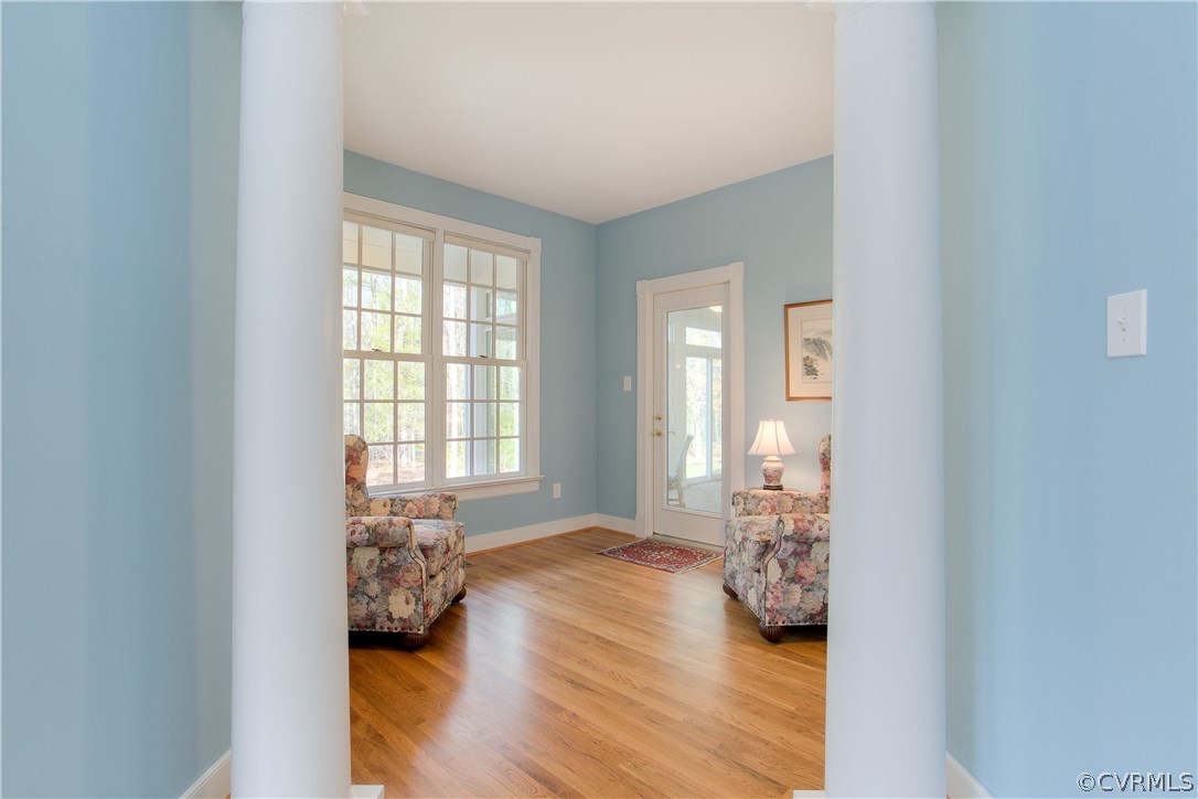 902 Hermitage Road Manakin-Sabot, VA 23103 - Photo 23 of 44 Sitting area off master suite