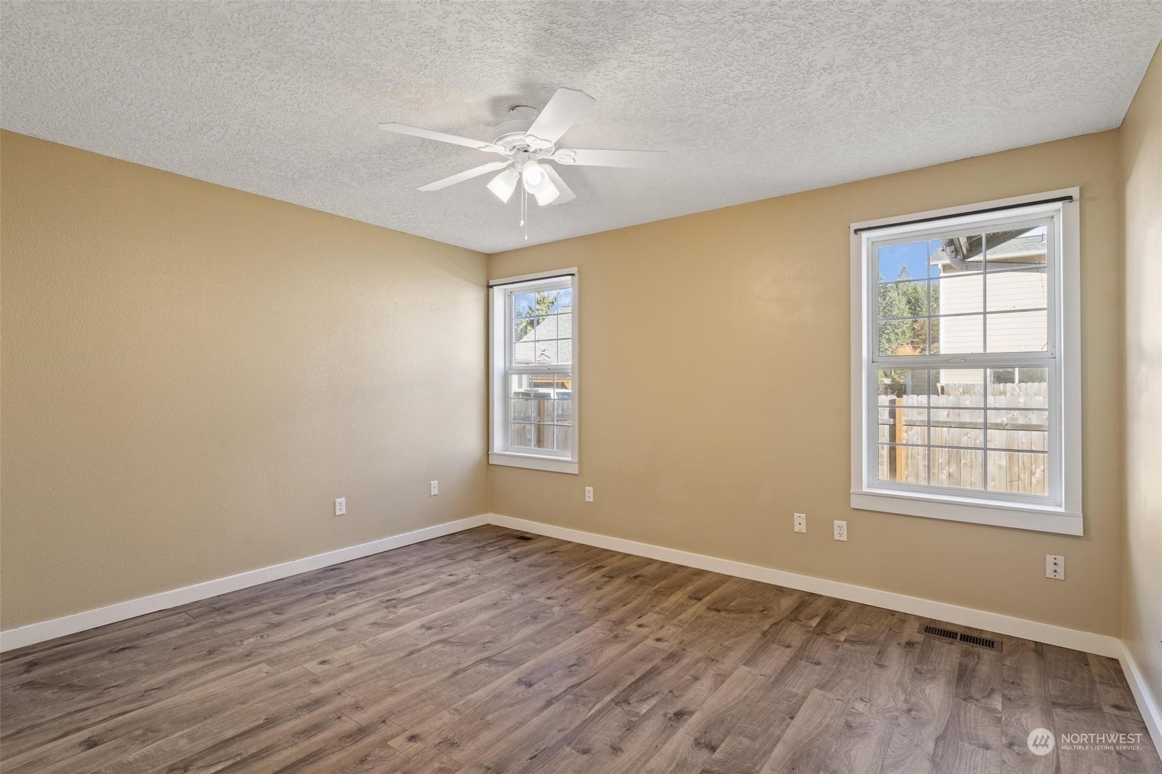 910 Southwest Mayer Street Winlock, WA 98596 - Photo 16 of 40 Gallery Image 16