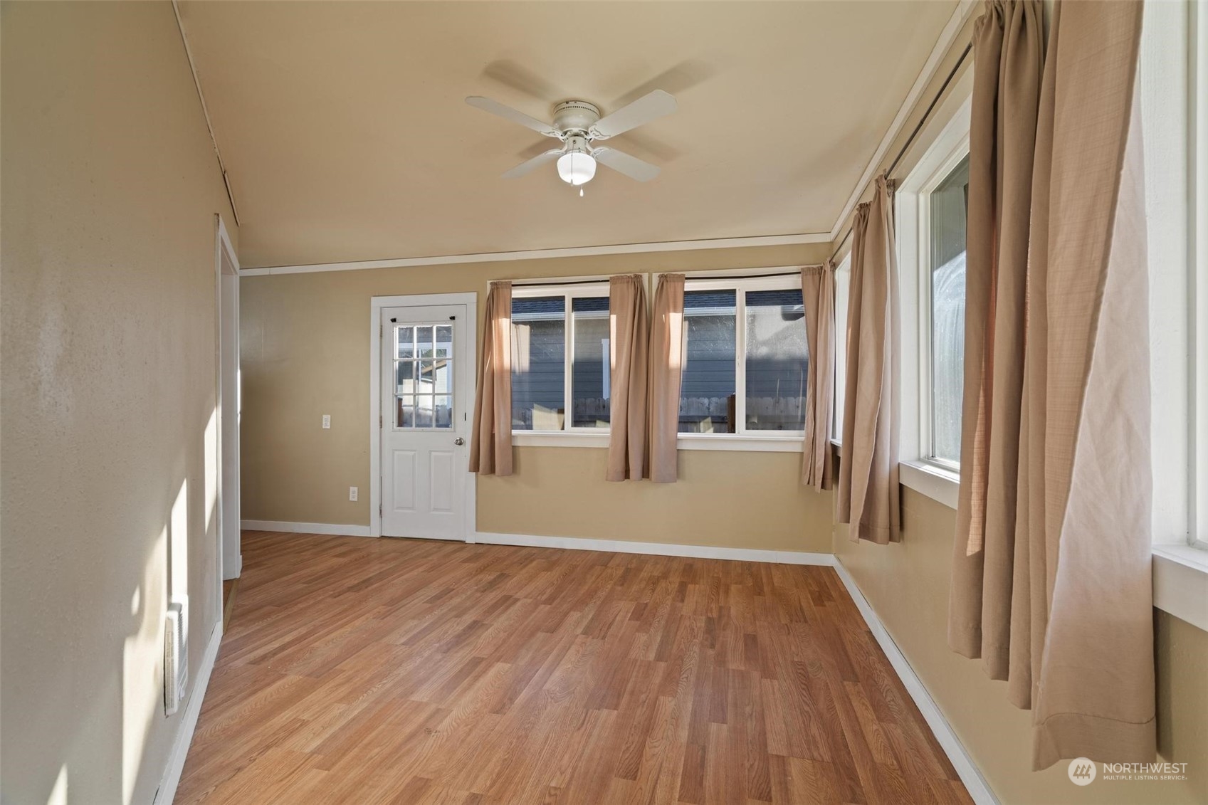910 Southwest Mayer Street Winlock, WA 98596 - Photo 26 of 40 Gallery Image 26