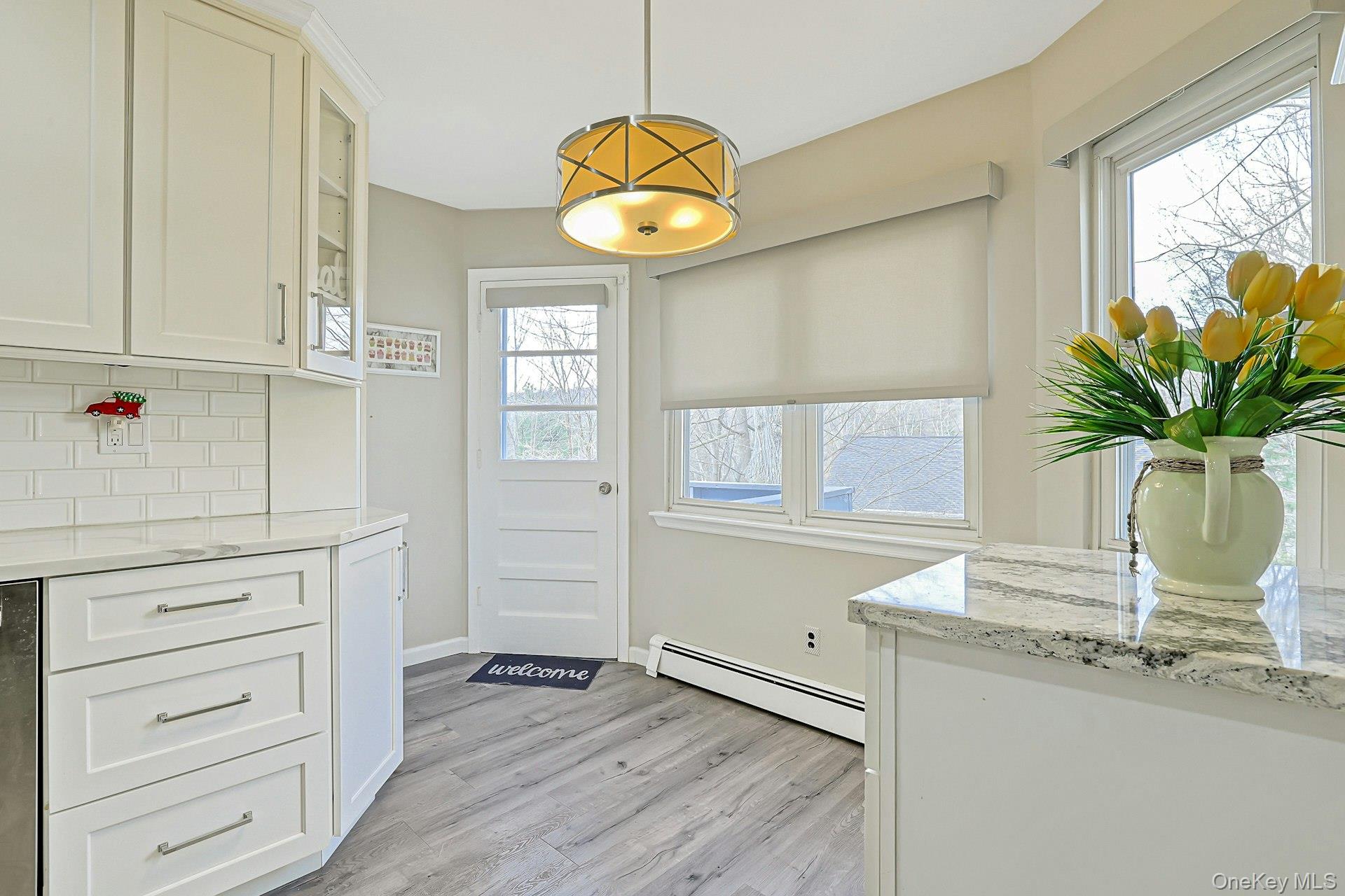 60 Pine Street Ardsley, NY 10607 - Photo 15 of 43 Eating Area With Door to Deck