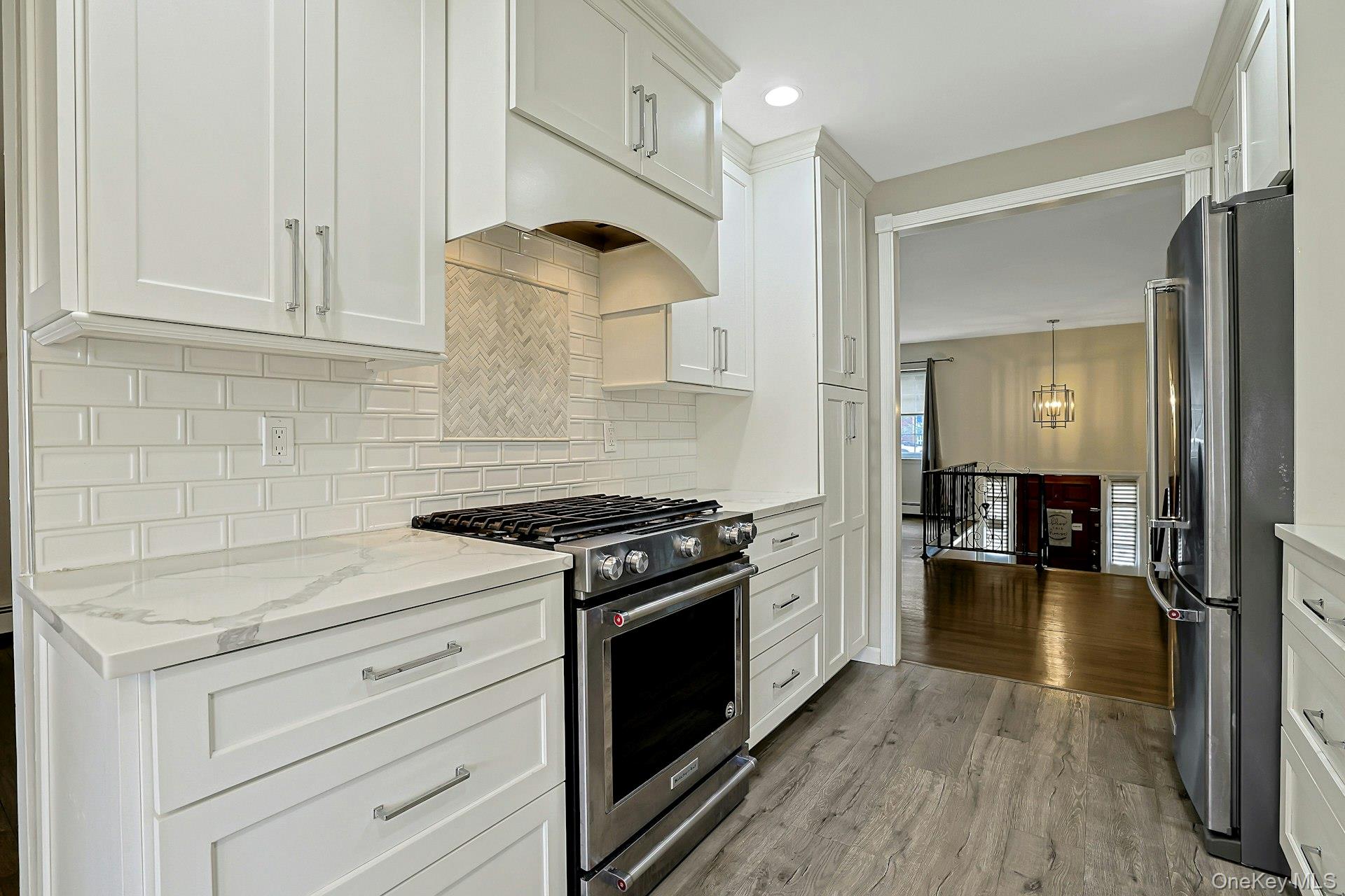 60 Pine Street Ardsley, NY 10607 - Photo 19 of 43 Close Up of the Stove and Range Hood