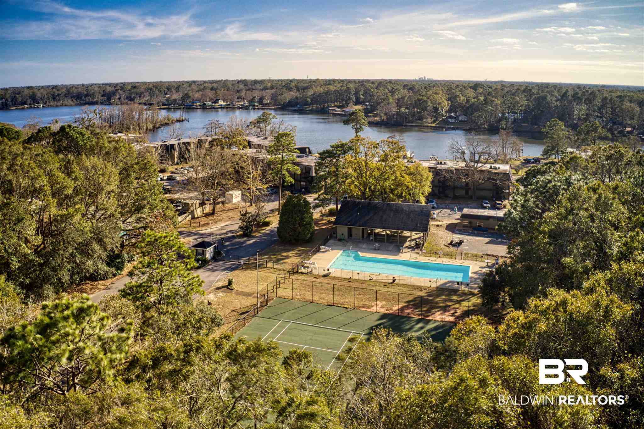 316 Riverbend Drive, Unit 316 Mobile, AL 36605 - Photo 4 of 15