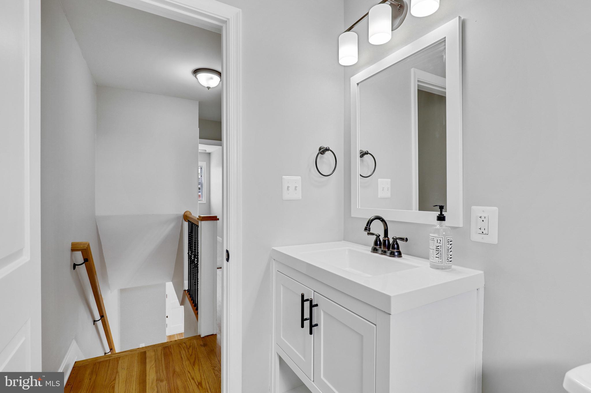 1915 Church Road Baltimore, MD 21222 - Photo 28 of 40