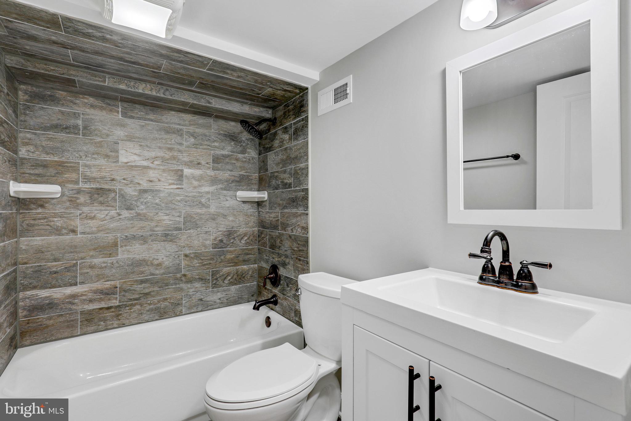 1915 Church Road Baltimore, MD 21222 - Photo 33 of 40