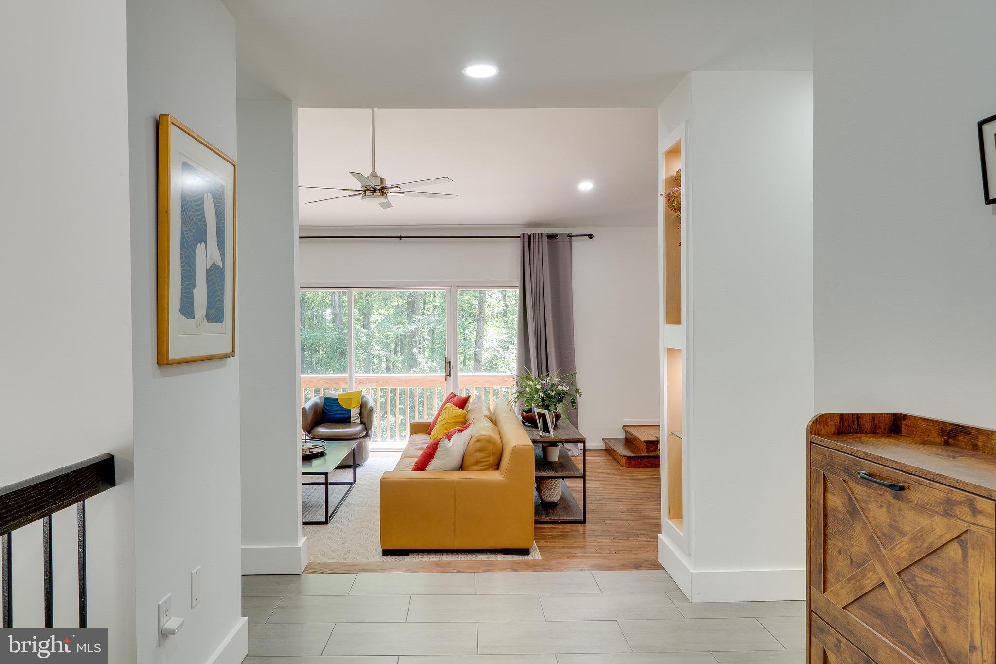 10236 Lawyers Road Vienna, VA 22181 - Photo 5 of 47