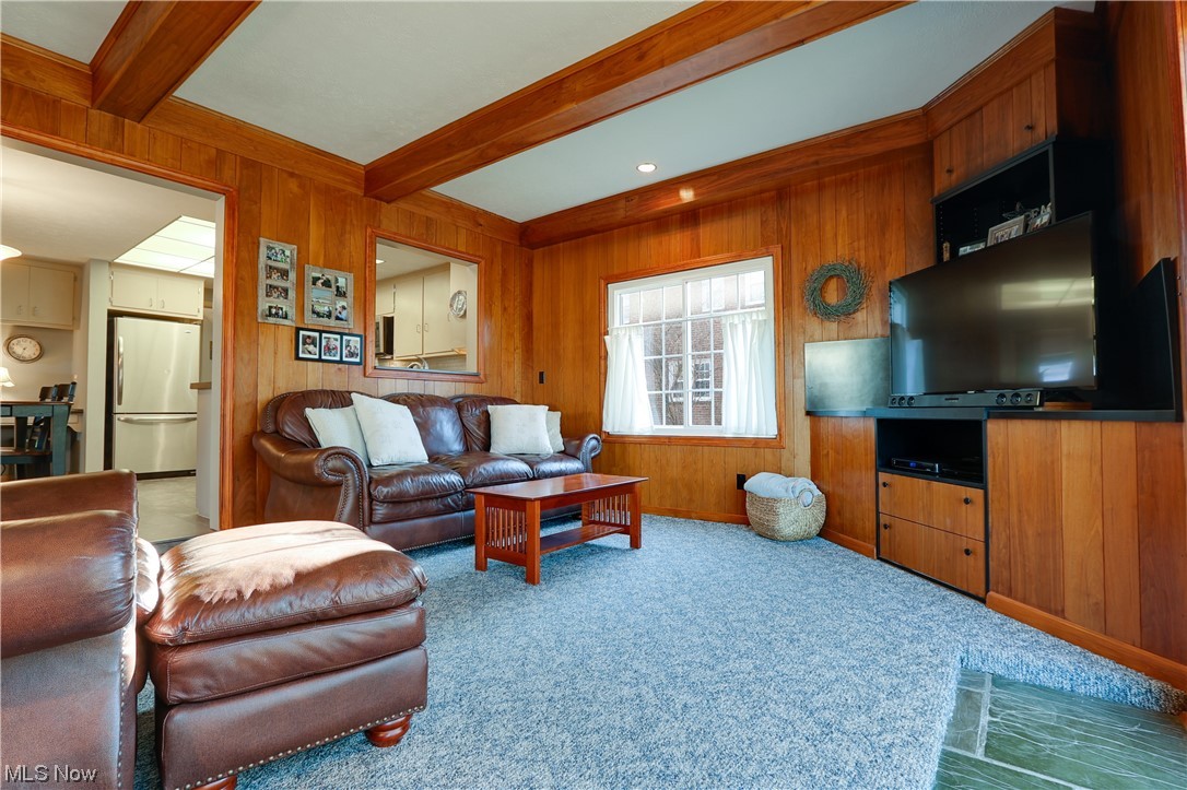 2604 Kerwick Road Cleveland, OH 44118 - Photo 13 of 33 Gallery Image 13