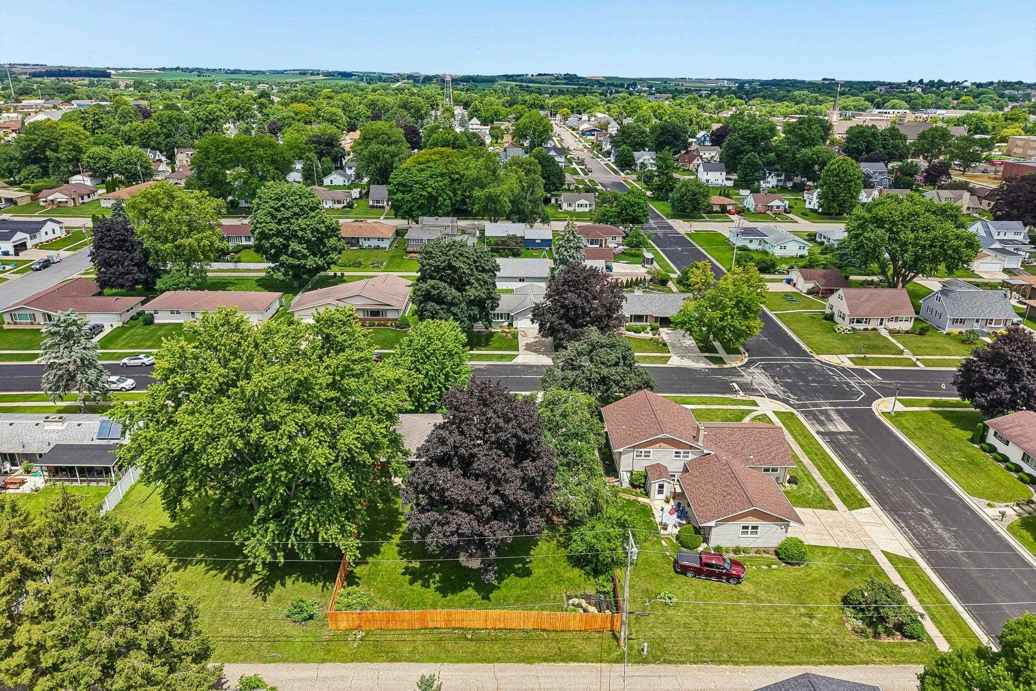 204 6th Street Waunakee, WI 53597 - Photo 51 of 58