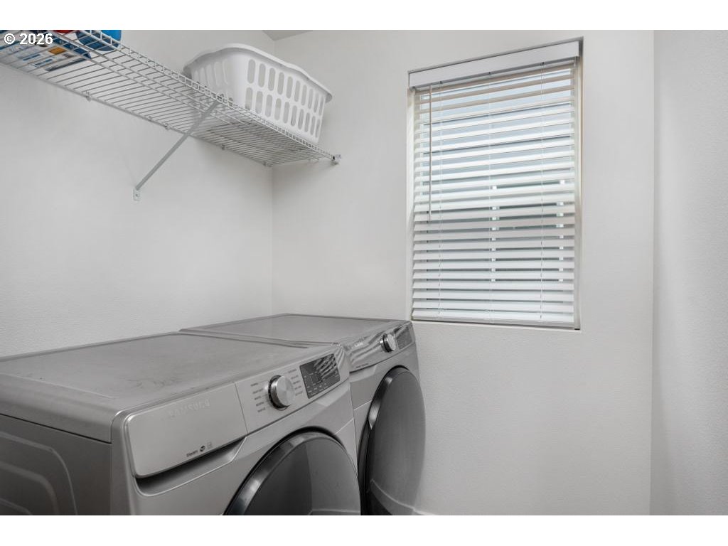 859 South 23rd Avenue Cornelius, OR 97113 - Photo 31 of 39 a utility room with cabinets