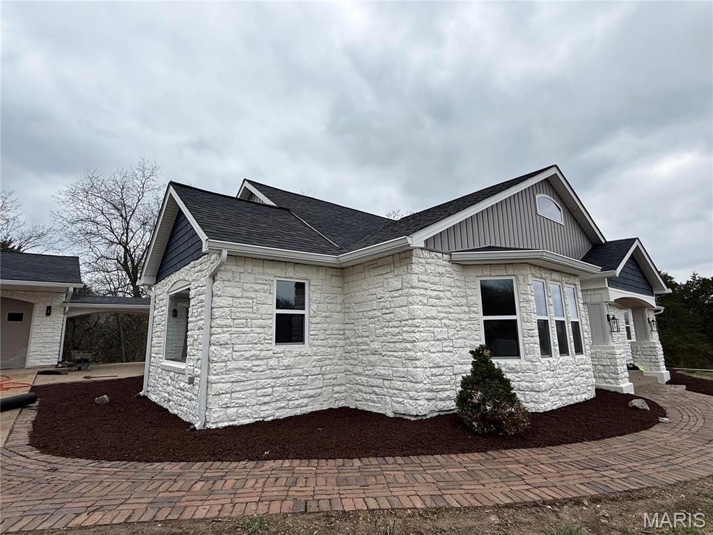 165 Tall Oaks Drive Eureka, MO 63025 - Photo 2 of 75