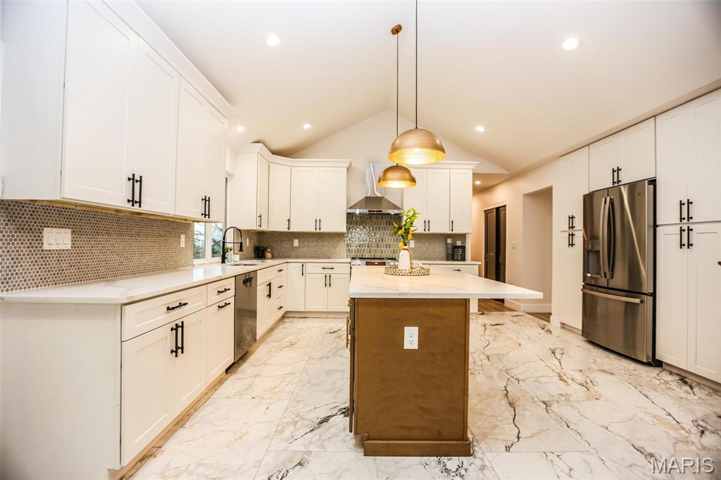 165 Tall Oaks Drive Eureka, MO 63025 - Photo 10 of 75