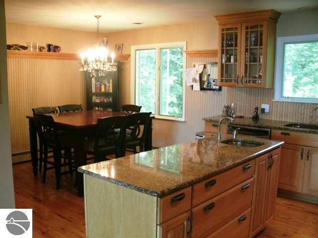 9375 Center Road Traverse City, MI 49686 - Photo 5 of 23 1737199-4.JPG