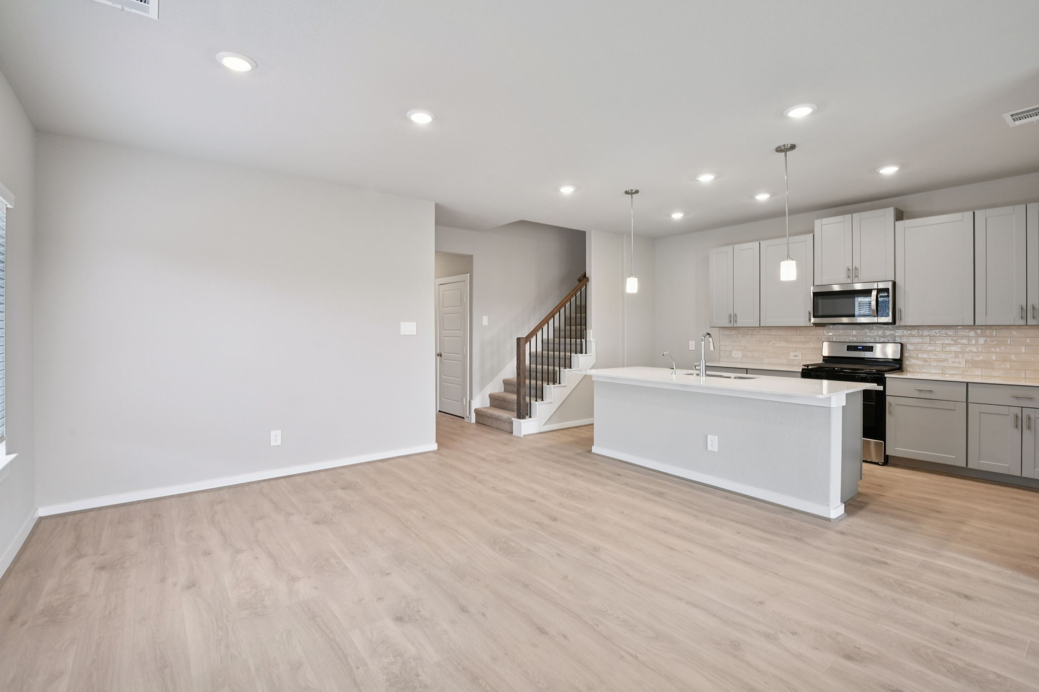 12018 Rushing Rdg Drive Baytown, TX 77523 - Photo 6 of 31