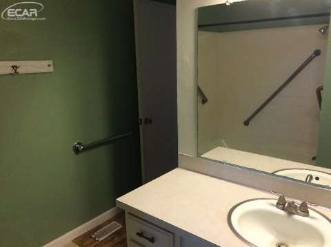 5310 West Vienna Road Clio, MI 48420 - Photo 32 of 52 20440384-31.JPG