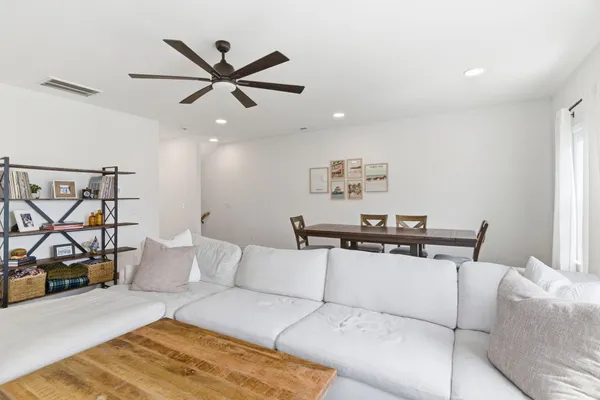 $2,700 | 700 North Dupont Avenue, Unit 311, Madison, TN 37115