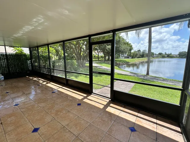 $3,200 | 17 Tara Lakes Drive East, Boynton Beach, FL 33436